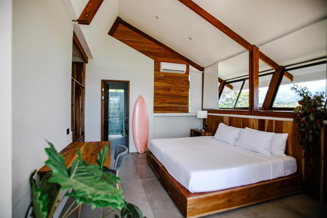 Surf Synergy All-Inclusive Surf Retreat Jaco Luaran gambar