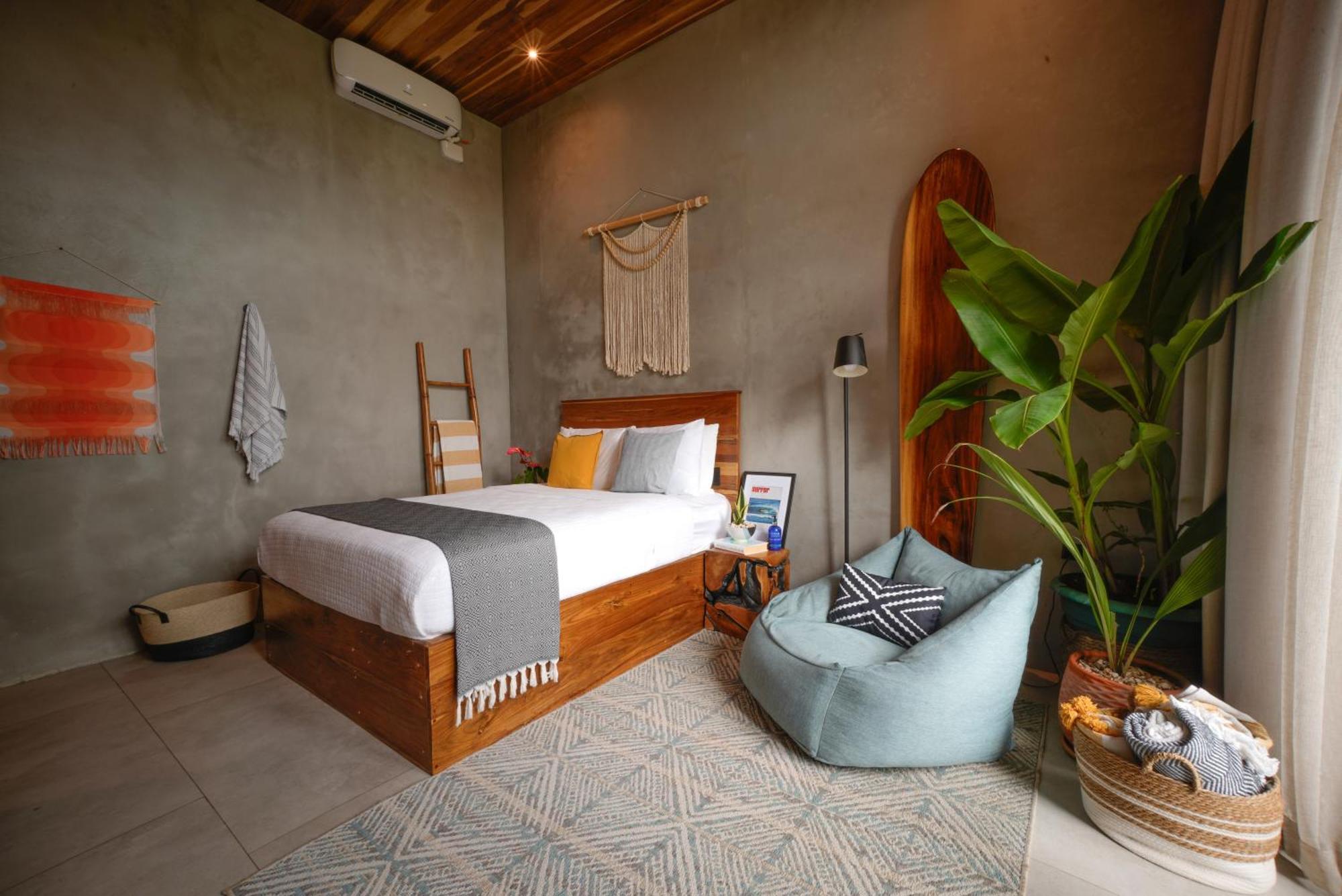 Surf Synergy All-Inclusive Surf Retreat Jaco Luaran gambar