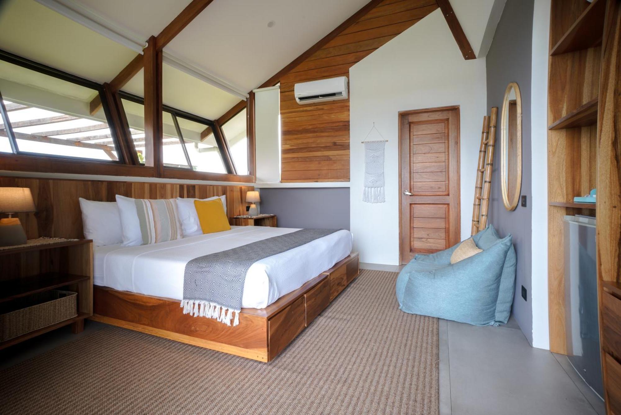 Surf Synergy All-Inclusive Surf Retreat Jaco Luaran gambar